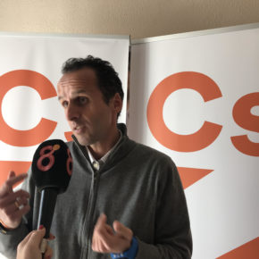 Ciudadanos pide un estudio para que los pipican de la ciudad no colinden con viviendas ni parques infantiles Ciudadanos pide un estudio para que los pipican de la ciudad no colinden con viviendas ni parques infantiles