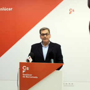 Ciudadanos muestra su apoyo a familiares y enfermos de epilepsia Ciudadanos muestra su apoyo a familiares y enfermos de epilepsia