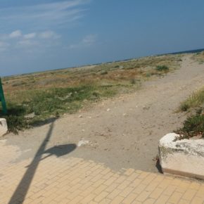 Cs La Línea reclama al Ayuntamiento mejoras en las playas del municipio